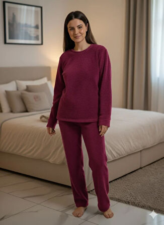KADIN PELUŞ PİJAMA TAKIM