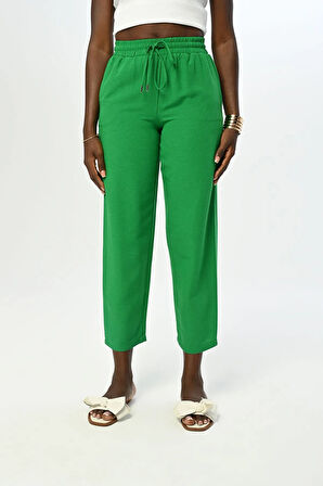 KADIN RAHAT KALIP BELİ LASTİKLİ DÜZ RENK PANTOLON