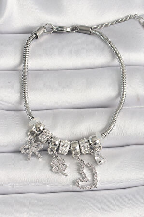 Pirinç Gümüş Renk Zincir Sallantı Zirkon Taşlı Kalp Figür Yonca Detay Kadın Bileklik