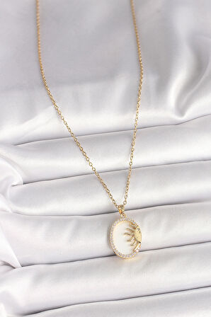 316L Çelik Gold Renk Zincir Beyaz Mineli Gün Batımı Model Zirkon Taş Detay Kadın Kolye