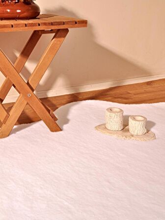 Tappeto Rex Tavşanı Dekoratif Çift Kafa Peluş Post Beyaz (Tüy Yüksekliği 22 mm)