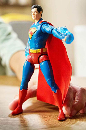 DC Comics Superman Epik Strike 15 cm Aksiyon Figürü + 2 Aksesuar