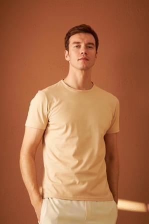 Erkek Bisiklet Yaka Slim Fit Basic Tişört Bej
