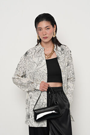 KADIN SİYAH-BEYAZ ÇİÇEK DESENLİ JAKARLI OVERSİZE GÖMLEK