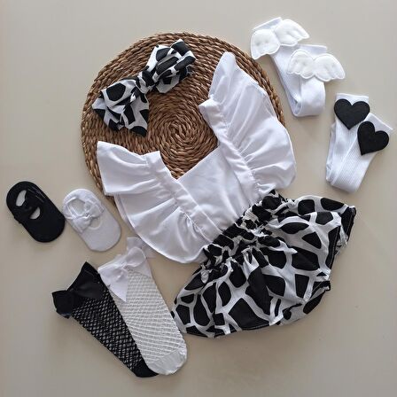 MARS BABY Kız Bebek Siyah Beyaz Zebra Fırfırlı Salopet Bandana Çorap Takım