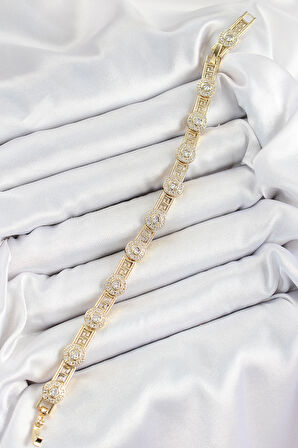 Pirinç Greg Model Zirkon Taşlı Gold Renk VİP Seri Kadın Bileklik