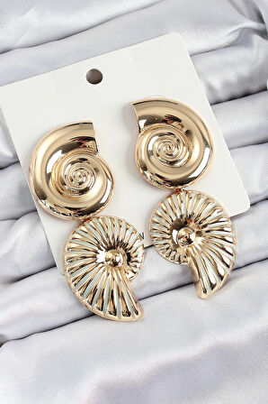 Pirinç Sarmal Sallantılı Deniz Kabuğu Vintage Model Gold Renk Küpe