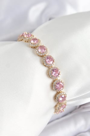 Pirinç Pembe Zirkon Taşlı Daire Baget Model Gold Renk VIP Seri Kadın Bileklik -