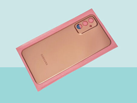 Samsung Galaxy M23 Uyumlu Arka Kapak Batarya Kapağı - GOLD