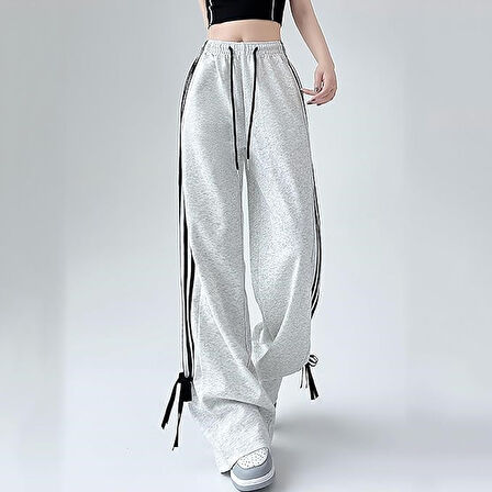 Kadın Sportif Üç Şerit Detaylı  Ayarlanabilir Paça Eşofman Altı 