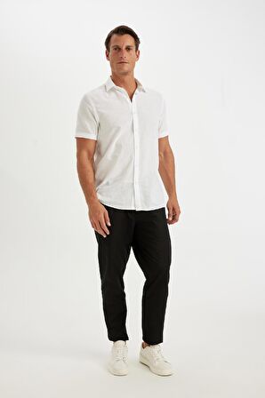 DeFacto Beyaz Regular Fit Basic Düz Pamuklu Kısa Kollu Gömlek D1057AX24AUWT34