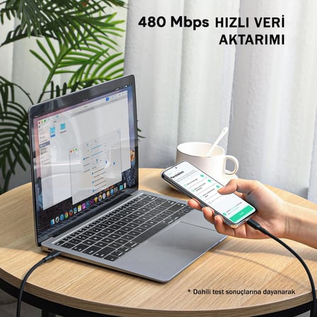 Aukey CB-SCC241-BK 240W Silikon Type-C Type-C Kablo 1M