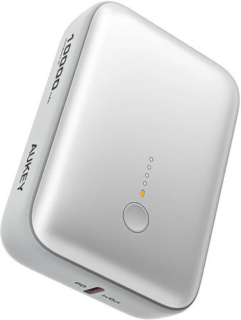Aukey PB-Y55-WH 22.5W 10000 mAh Hızlı Şarj PD Type-C ve USB-A Powerbank