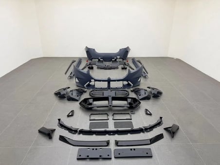 AUTOGP  Bmw g60 m5 body kit tampon seti g90 2024+