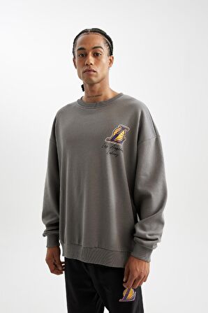 DeFactoFit NBA Los Angeles Lakers Oversize Geniş Kalıp Bisiklet Yaka Sırt Baskılı Kalın Sweatshirt C9254AX24AUGR211