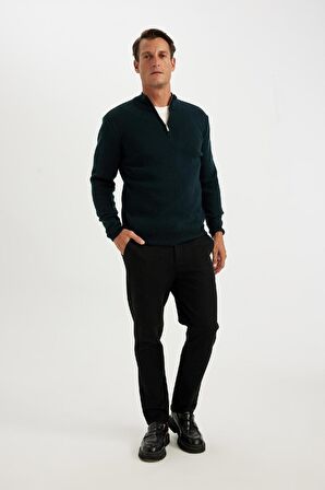 DeFacto Standart Fit Normal Kesim  Dik Yaka Fermuarlı Basic Düz Triko Kazak A5184AX24AUGN852