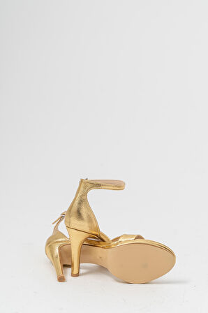 Bilekten Bağlamalı Tenk Bant Topuklu Ayakkabı KIRMIZI Orta Topuklu(5-9 cm)