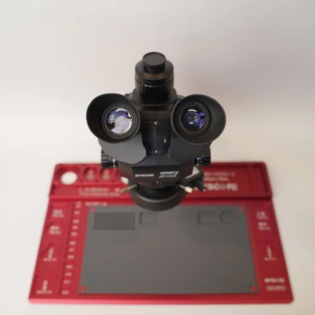 Myscope Td-7s Kamera Yuvalı Profesyonel Trioküler Siyah Kafa Tamir Mikroskobu ve LED Işıklı Geniş Kırmızı Çalışma Tablası (MY-7S)