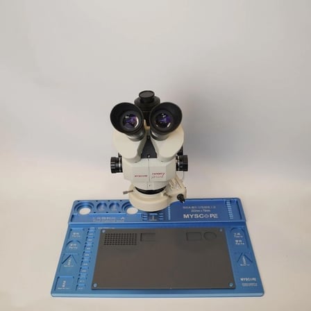 Myscope Td-7s Kamera Yuvalı Profesyonel Trioküler Beyaz Kafa Tamir Mikroskobu ve LED Işıklı Geniş Mavi Çalışma Tablası (MY-7S)