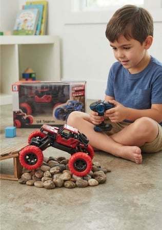 1:18 Ölçek Alloy Rock Crawler – RGB Işıklı Off-Road Uzaktan Kumandalı Araba