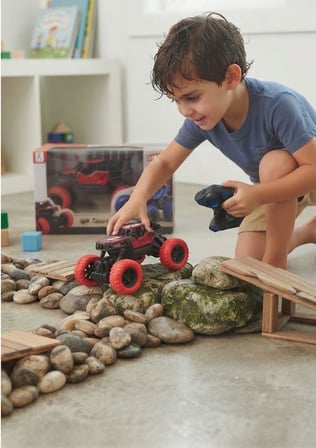 1:18 Ölçek Alloy Rock Crawler – RGB Işıklı Off-Road Uzaktan Kumandalı Araba