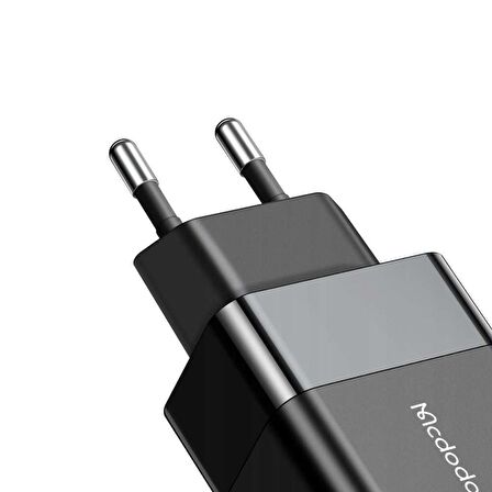 Mcdodo CH-1951 USB 20 Watt Hızlı Şarj Aleti Siyah