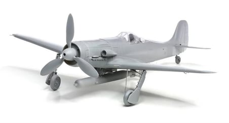 1/48 Focke-Wulf TA 152C-1/R14 Savaş Uçağı Maketi, Dragon 5573
