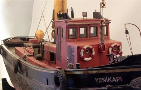 1/24 Yenikapı Römorkörü RC Dönüşebilir Ahşap Tekne Maketi, Tersane Model K2401