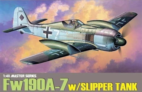 1/48 Focke Wulf Fw 190A-7 (W/Slipper Tank) Savaş Uçağı Maketi, Dragon 5545