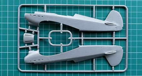 1/48 YAK-1 Sovyet Arktik Kayaklı Avcı Uçağı Maketi, Model Svit 4802