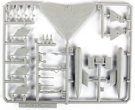 1/72 Gloster Javelin FAW Mk.8 Savaş Uçağı Maketi, Mister Craft D043