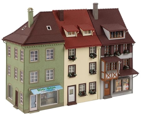 Faller 130708 Üçlü Kasaba Evi Maketi 1/87 Ölçekli Model Seti