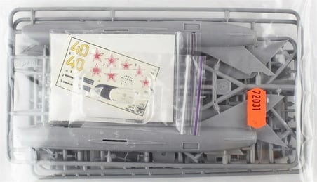 Modelsvit Yak 140 Prototype Savaş Uçağı Maketi 1/72 Gri
