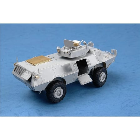Trumpeter M1117 Guardian ASV Zırhlı Güvenlik Aracı Maketi 1/35 Ölçek Gri