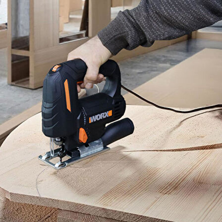 WORX WX463 550Watt Devir Ayarlı Profesyonel Dekupaj Testere