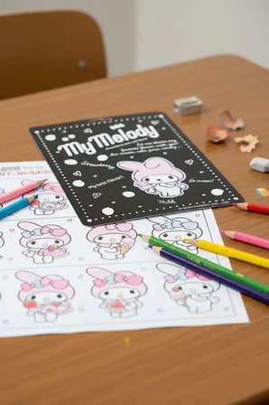 Sanrio Lisanslı My Melody Boyama Seti – Renkli Kalem İçerikli ve Koleksiyonluk Kart Tasarımlı Çocuk Aktivite Seti 27 Cm