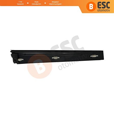 Ford Fiesta 5 İçin Sağ Arka Kapı Direk Kaplaması 1473675