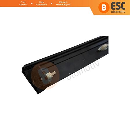 Ford Fiesta 5 İçin Sağ Arka Kapı Direk Kaplaması 1473675