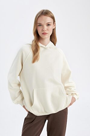 DeFacto Oversize Geniş Kalıp Kapüşonlu Kanguru Cepli Kalın Basic Düz Sweatshirt C7805AX24WNER110