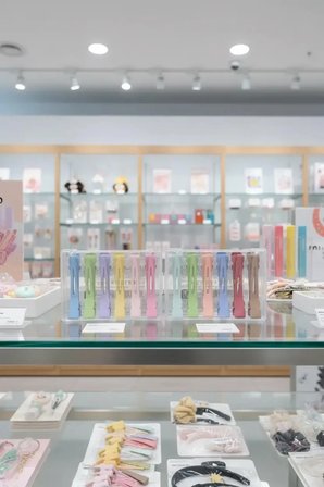 Miniso Lisanslı Saklama Kutulu Basic Serisi Saç Tokaları (12'Li Paket) – Pratik & Dayanıklı