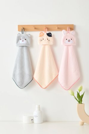 Miniso Lisanslı Sevimli Hayvanlar Serisi Shiba Inu Emici El Havlusu – Mikrofiber Dokulu Askılı Mutfak Ve Banyo Havlusu 30 Cm
