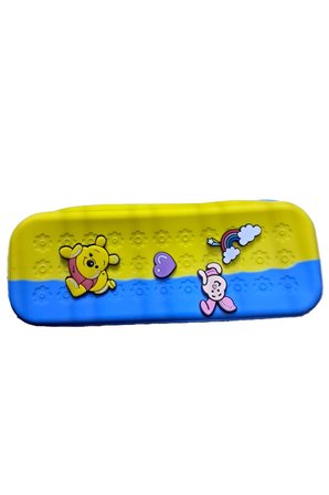 Disney Lisanslı Winnie The Pooh 21,5 Cm Fermuarlı Kalemlik – Oymalı Özel Seri