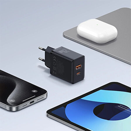 Baseus Cube Type-C + USB Girişli U+C 20W Hızlı Şarj Cihazı iPhone 15 14 13 12 11 Uyumlu Samsung ve Android Uyumlu Beyaz