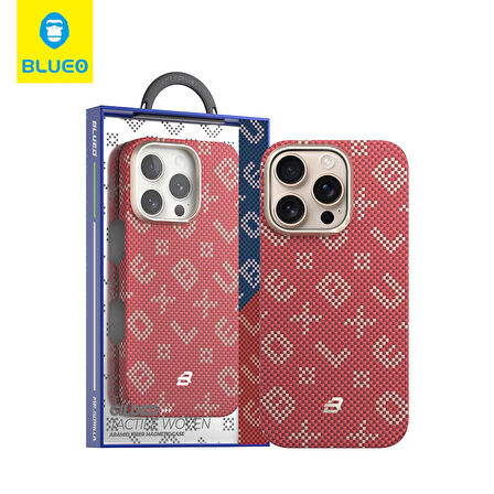 iPhone 15 Pro Max Uyumlu MagSafe Özellikli Orijinal Karbon Gilded Tactile Aramid Fiber Slim Kılıf