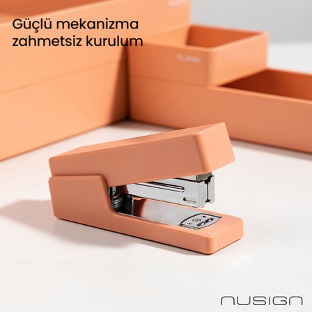 Zımba 20 Yaprak Kapasiteli 24/6 & 26/6 Uyumlu Pembe