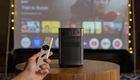 XGIMI Halo+GTV 700 ISO LUMENS/1080P FHD