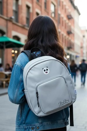 We Bare Bears Lisanslı Panda Çift Gözlü Sırt Çantası – Hafif ve Dayanıklı Okul Çantası 26 Cm