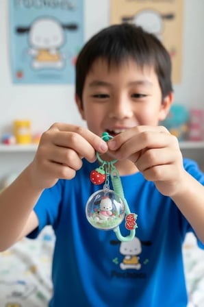 Sanrio Lisanslı Çilek Serisi Anahtarlık – Kuromi Cinnamoroll Figürlü Şık Tasarım 21 Cm