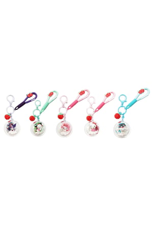 Sanrio Lisanslı Çilek Serisi Anahtarlık – Kuromi Cinnamoroll Figürlü Şık Tasarım 21 Cm