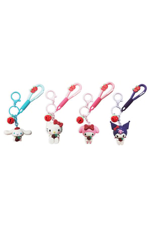 Sanrio Lisanslı Çilek Serisi Pvc Anahtarlık – Renkli Ve Esnek Çanta Aksesuarı 18,4 Cm